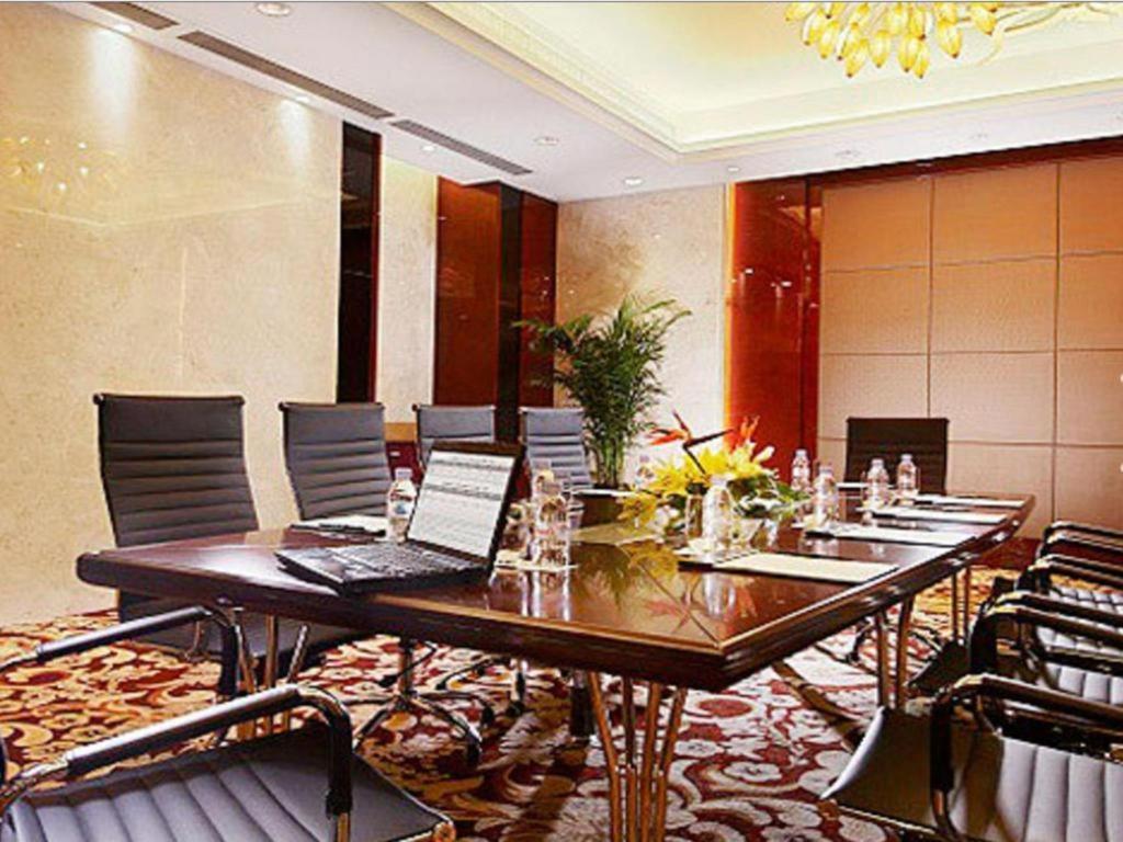 Dezhou Regal Kangbo Hotel Dış mekan fotoğraf