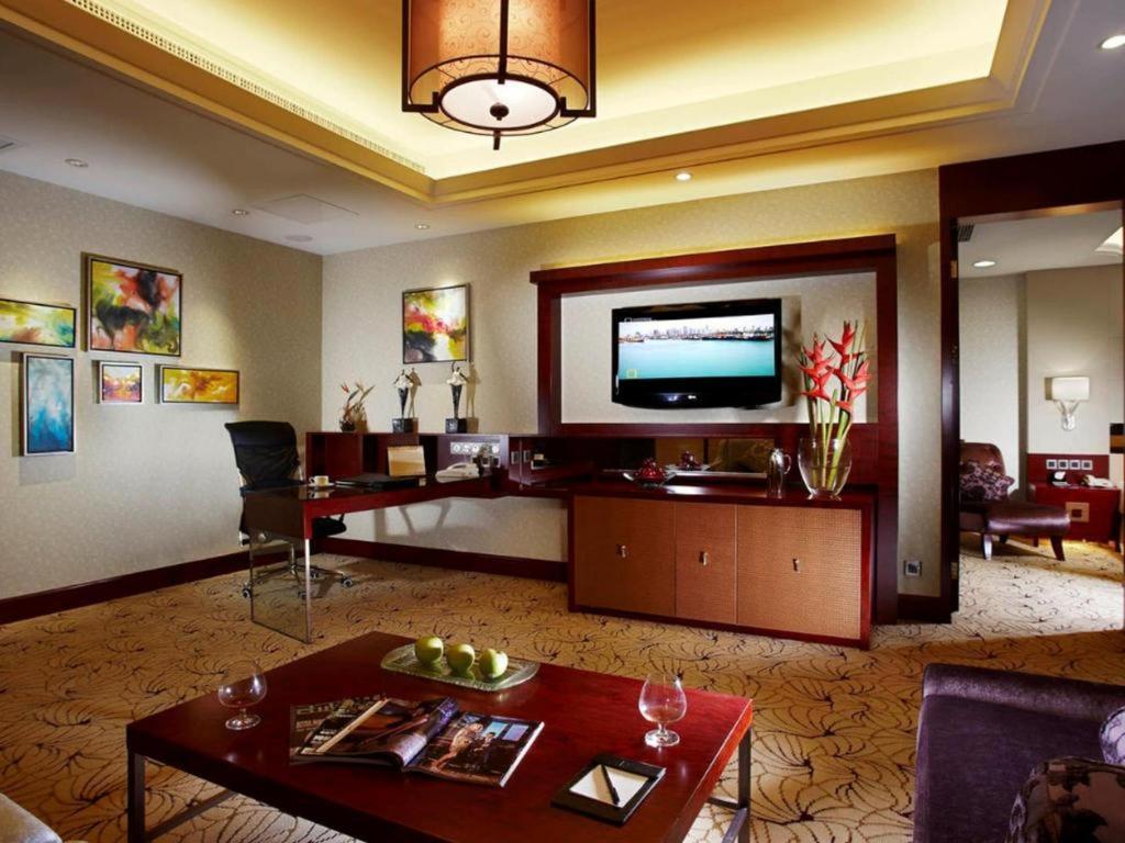 Dezhou Regal Kangbo Hotel Dış mekan fotoğraf