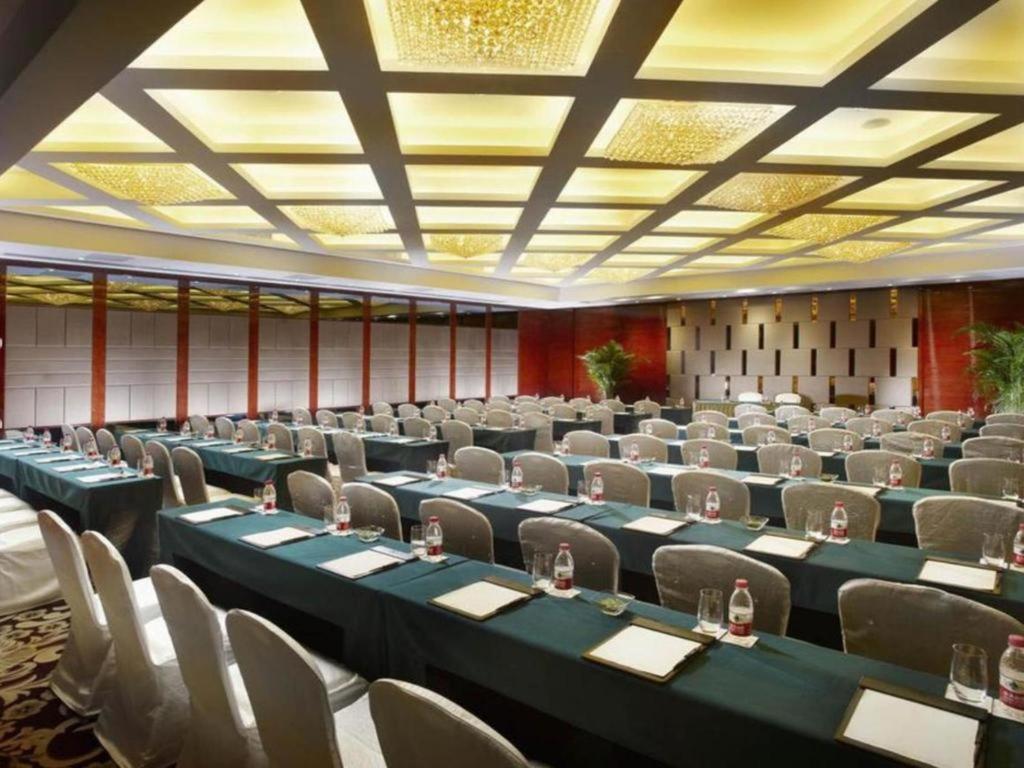 Dezhou Regal Kangbo Hotel Dış mekan fotoğraf
